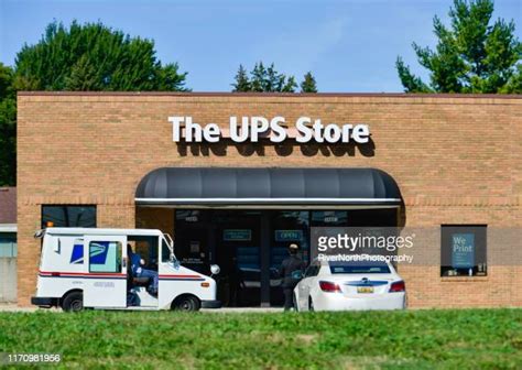 ups store sterling heights mi